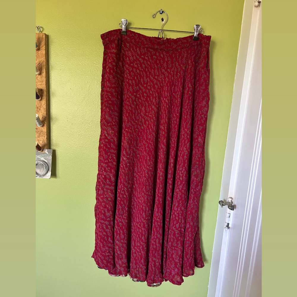 Unlabeled Reversible Red Floral Maxi Skirt